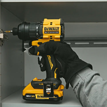 DeWalt Masina de gaurit si insurubat 18V XR Brushless multi-cap, 4 capete, TSTAK fara acumulator DCD803NT-XJ