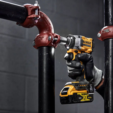 DeWalt Cheie cu impact 18V XR Brushless 1/2", 2 x 5.0Ah, TSTAK DCF922P2T-QW